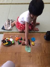 4歳リトミック おかいもの